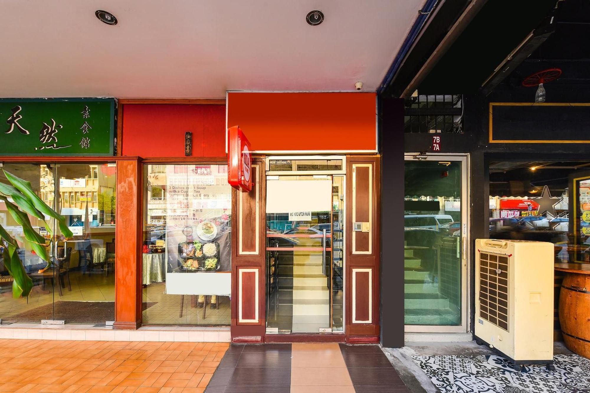 Super Oyo 90562 J Hotel Pj Petaling Jaya Ngoại thất bức ảnh